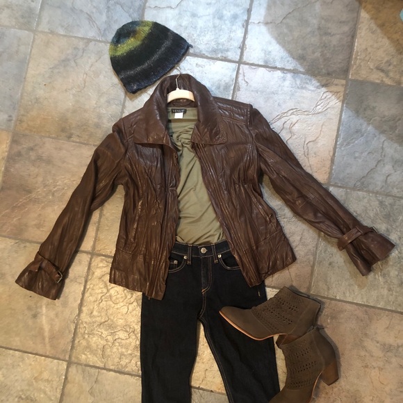 ❄️VINTAGE GUESS WAIST SLIMMING BUTTER LEATHER JACKET - Picture 5 of 10